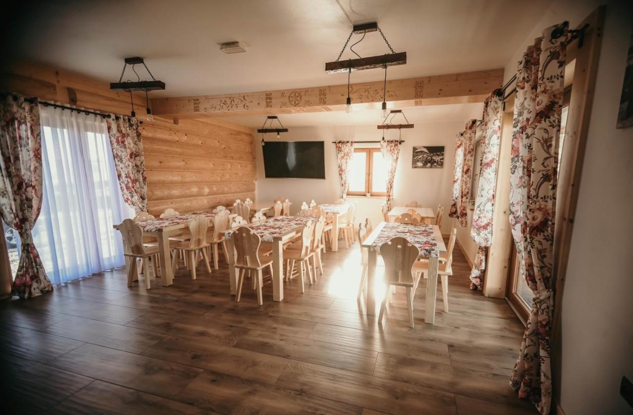 Tarasowka U Zajaca Bed & Breakfast Czerwienne Ngoại thất bức ảnh