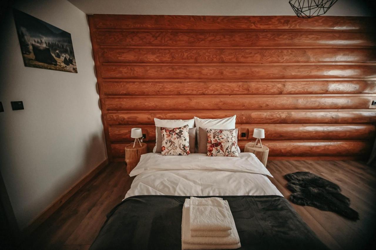 Tarasowka U Zajaca Bed & Breakfast Czerwienne Ngoại thất bức ảnh
