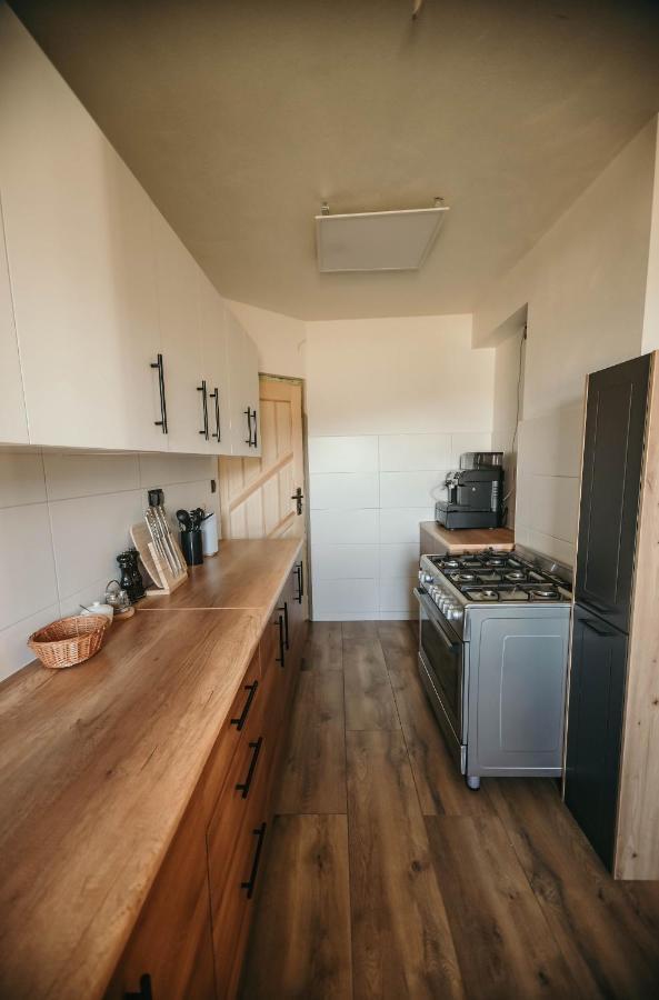 Tarasowka U Zajaca Bed & Breakfast Czerwienne Ngoại thất bức ảnh