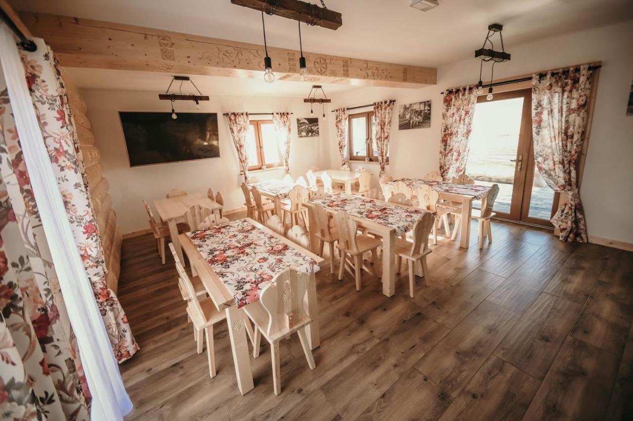 Tarasowka U Zajaca Bed & Breakfast Czerwienne Ngoại thất bức ảnh